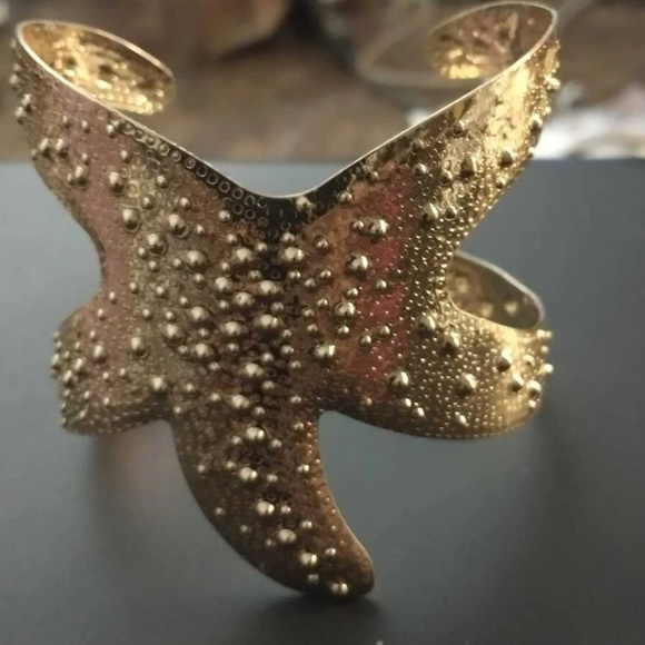 Vintage Lily Pulitzer Starfish Gold Tone Silhouette Cuff Bangle Bracelet 1970s - Picture 8 of 15
